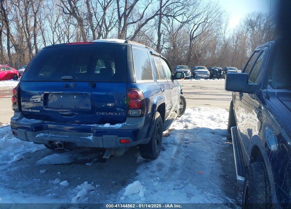 2002 CHEVROLET TRAILBLAZER LTZ VIN: 1GNDT13S722177073