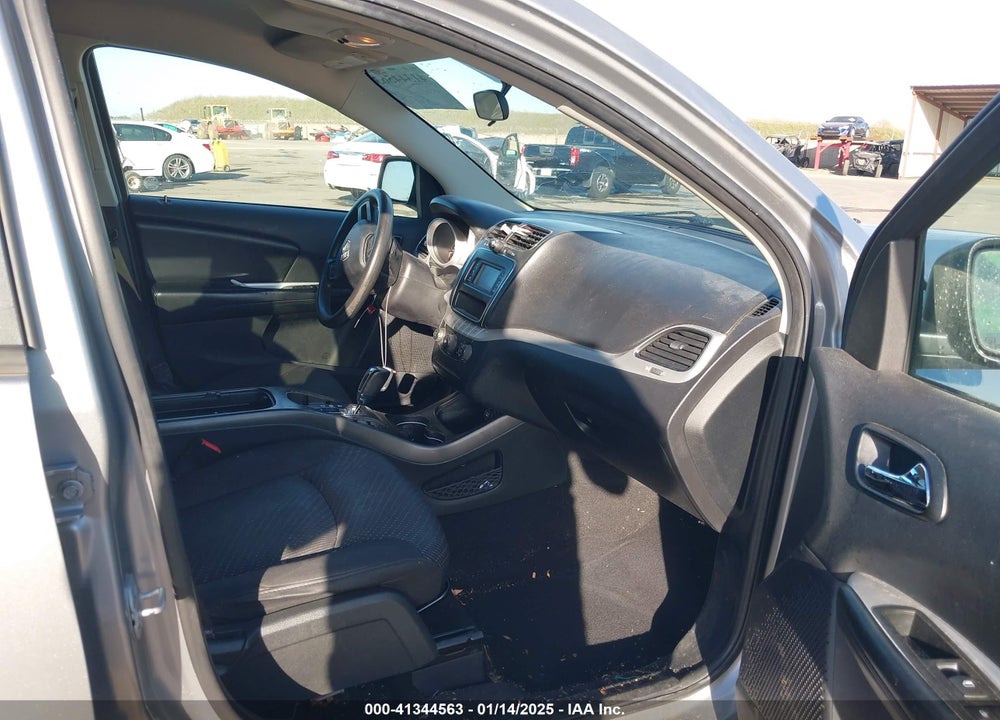 2015 DODGE JOURNEY SXT VIN: 3C4PDCBB0FT741974