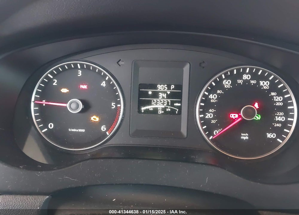 2012 VOLKSWAGEN JETTA 2.0L TDI VIN: 3VWLL7AJ3CM329021