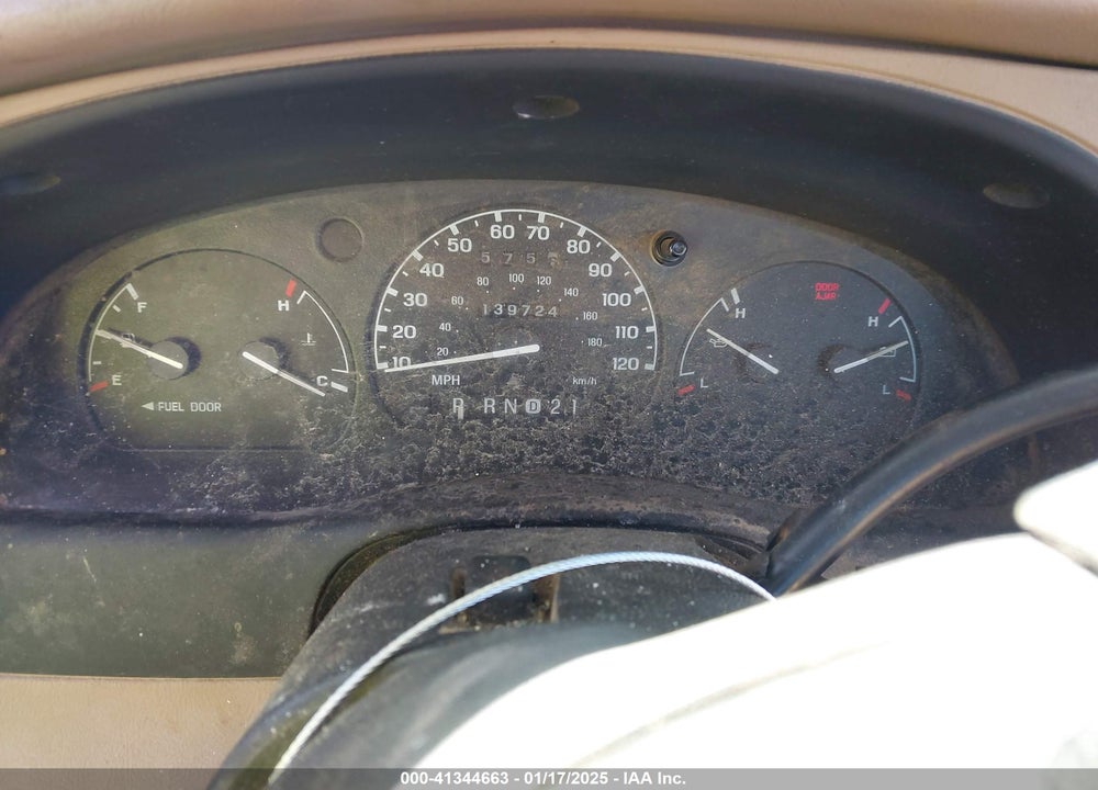 2000 FORD RANGER XL/XLT VIN: 1FTYR10V7YPA13552