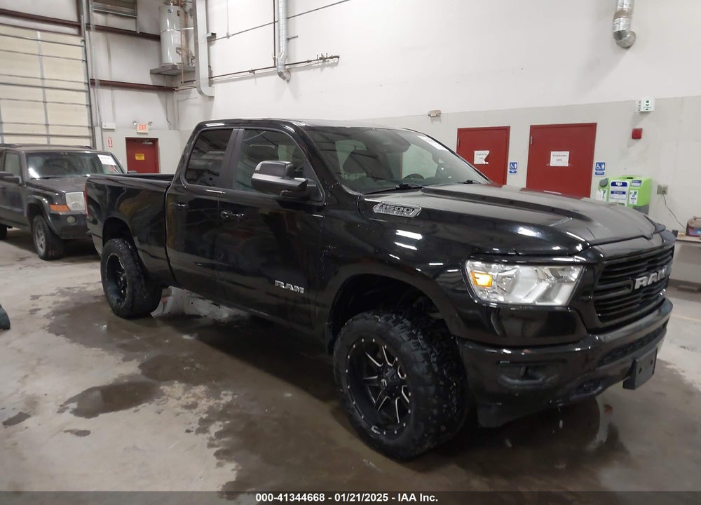 2020 RAM 1500 BIG HORN 4X4 6'4 BOX VIN: 1C6SRFBT4LN115143