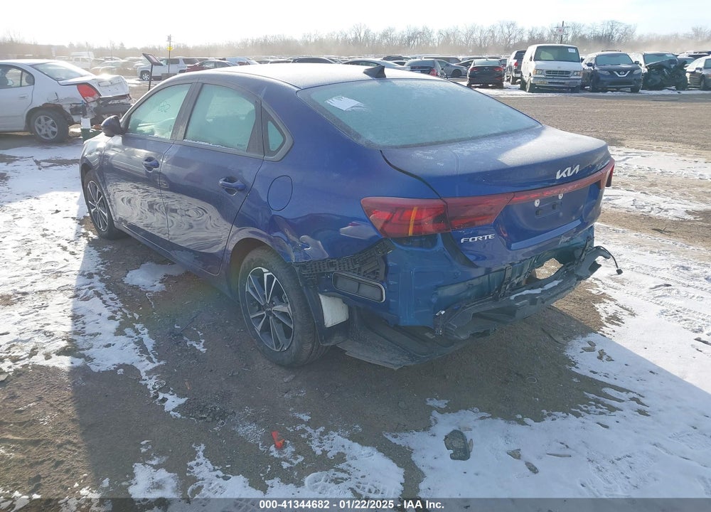 2024 KIA FORTE VIN: 3KPF24AD2RE770041
