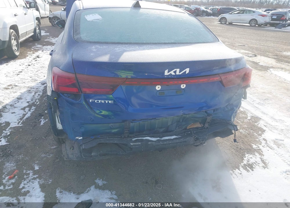 2024 KIA FORTE VIN: 3KPF24AD2RE770041