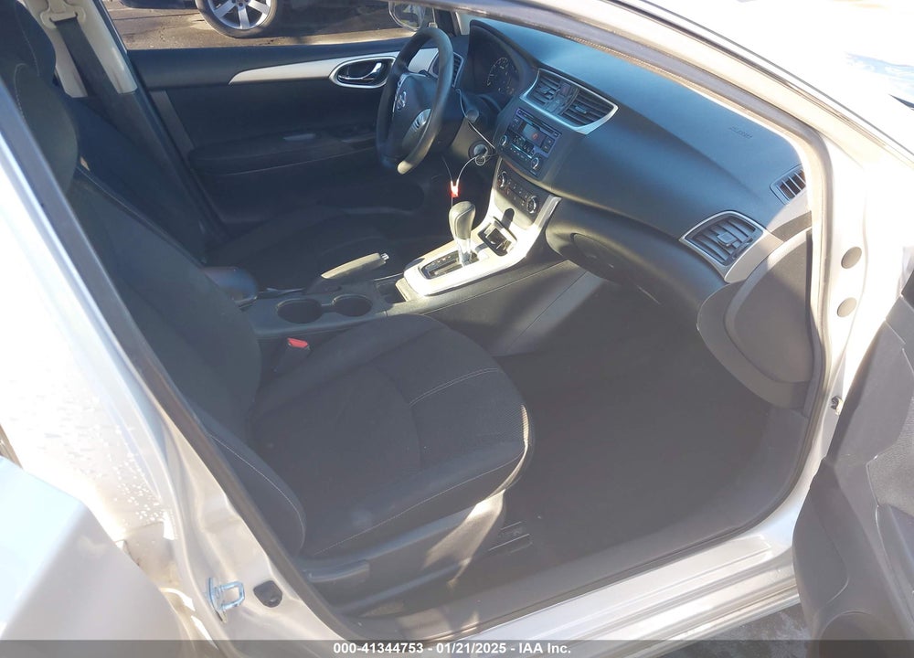 2015 NISSAN SENTRA S VIN: 3N1AB7AP6FY329726