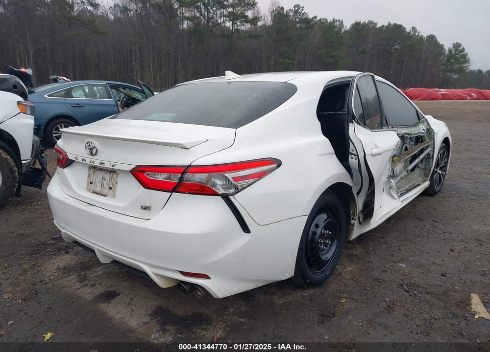 2019 TOYOTA CAMRY SE VIN: 4T1B11HKXKU282883