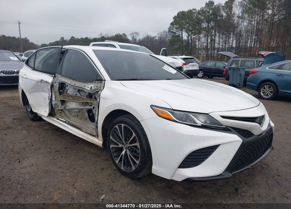 2019 TOYOTA CAMRY SE VIN: 4T1B11HKXKU282883