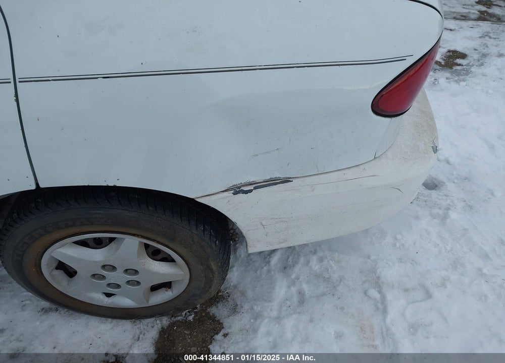2000 CHEVROLET CAVALIER VIN: 1G1JC5243Y7176125