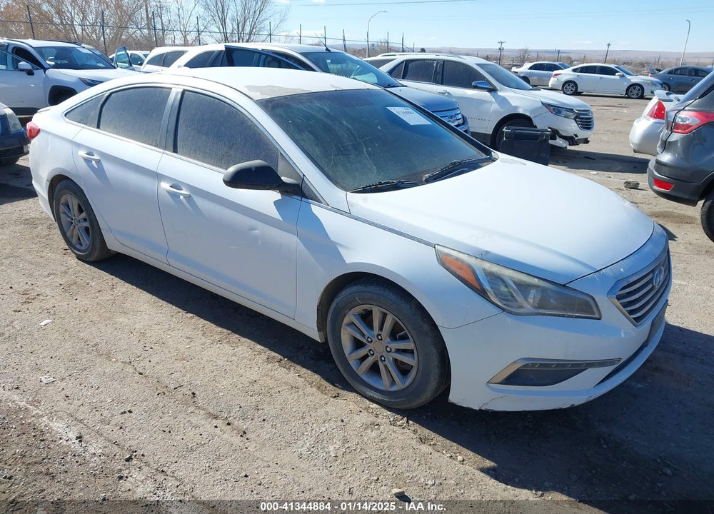 2015 HYUNDAI SONATA SE VIN: 5NPE24AFXFH137355