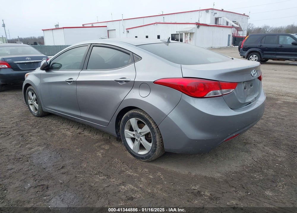 2013 HYUNDAI ELANTRA VIN: KMHDH4AE4DU901989