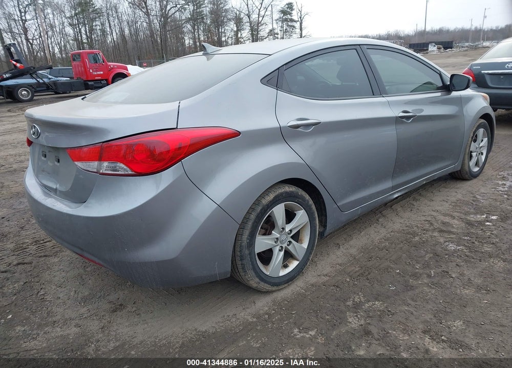 2013 HYUNDAI ELANTRA VIN: KMHDH4AE4DU901989