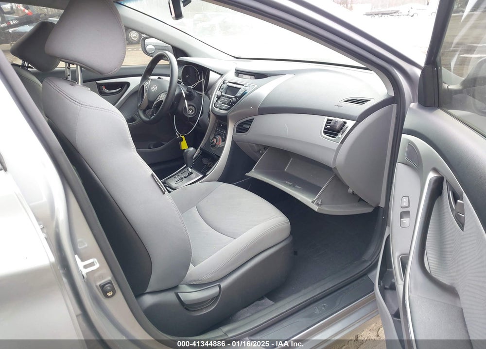 2013 HYUNDAI ELANTRA VIN: KMHDH4AE4DU901989