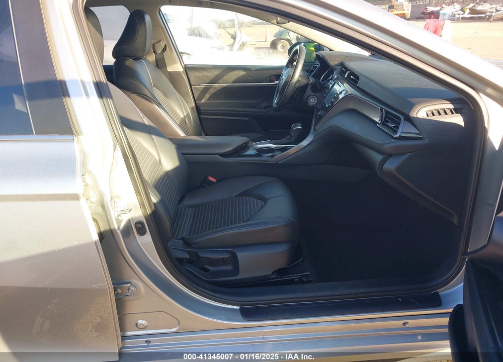 2020 TOYOTA CAMRY VIN: 4T1G11AK3LU985842