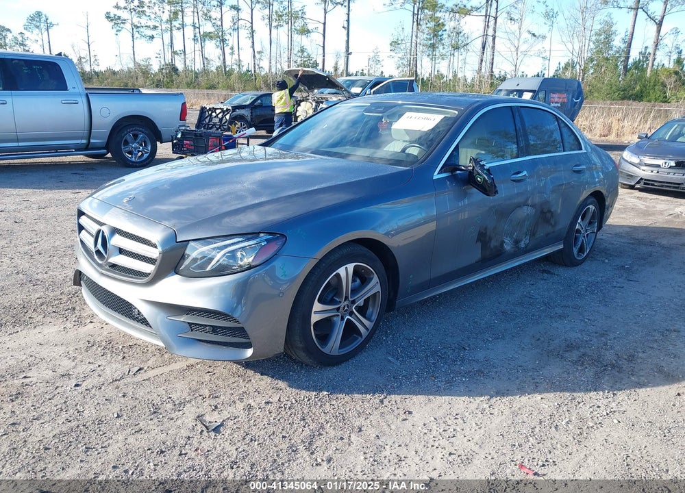 2018 MERCEDES-BENZ E 300 VIN: WDDZF4JB8JA471974