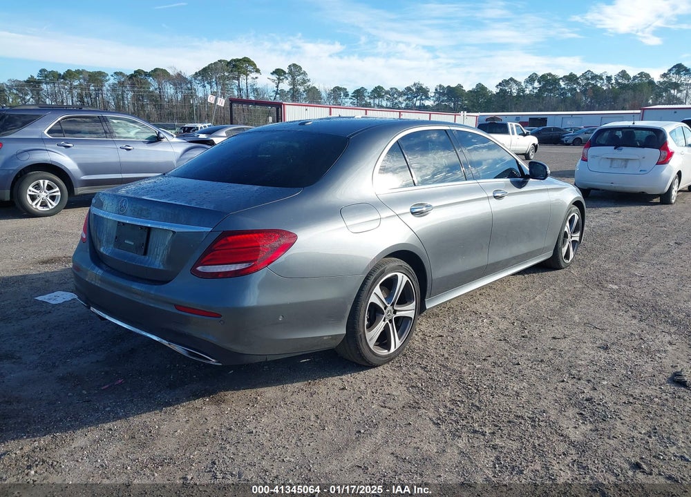 2018 MERCEDES-BENZ E 300 VIN: WDDZF4JB8JA471974