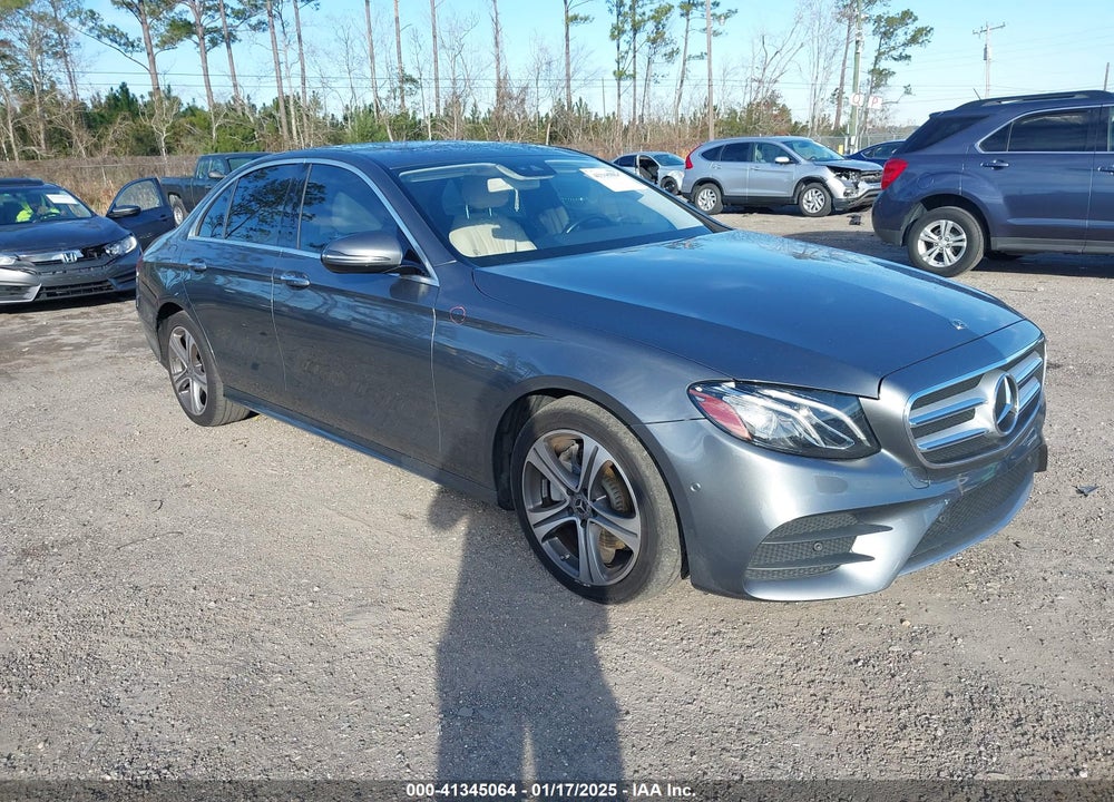2018 MERCEDES-BENZ E 300 VIN: WDDZF4JB8JA471974