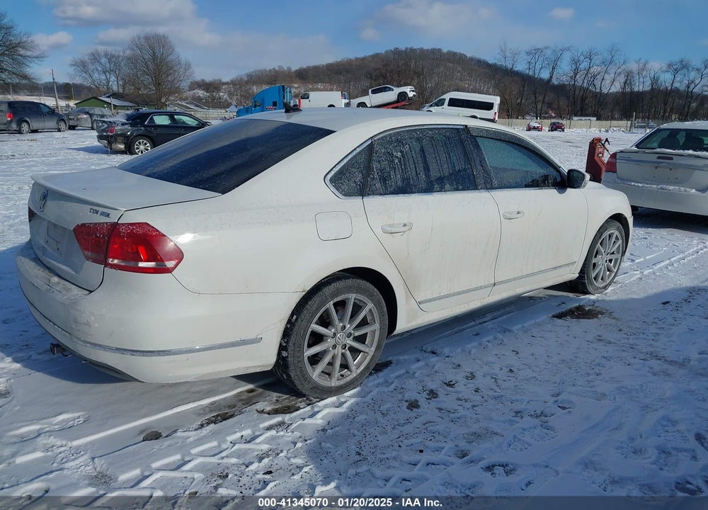 2014 VOLKSWAGEN PASSAT VIN: 1VWCN7A37EC041521