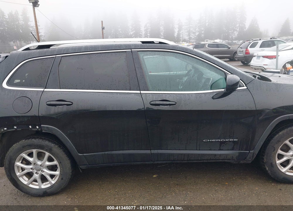 2015 JEEP CHEROKEE LATITUDE VIN: 1C4PJMCB1FW793184