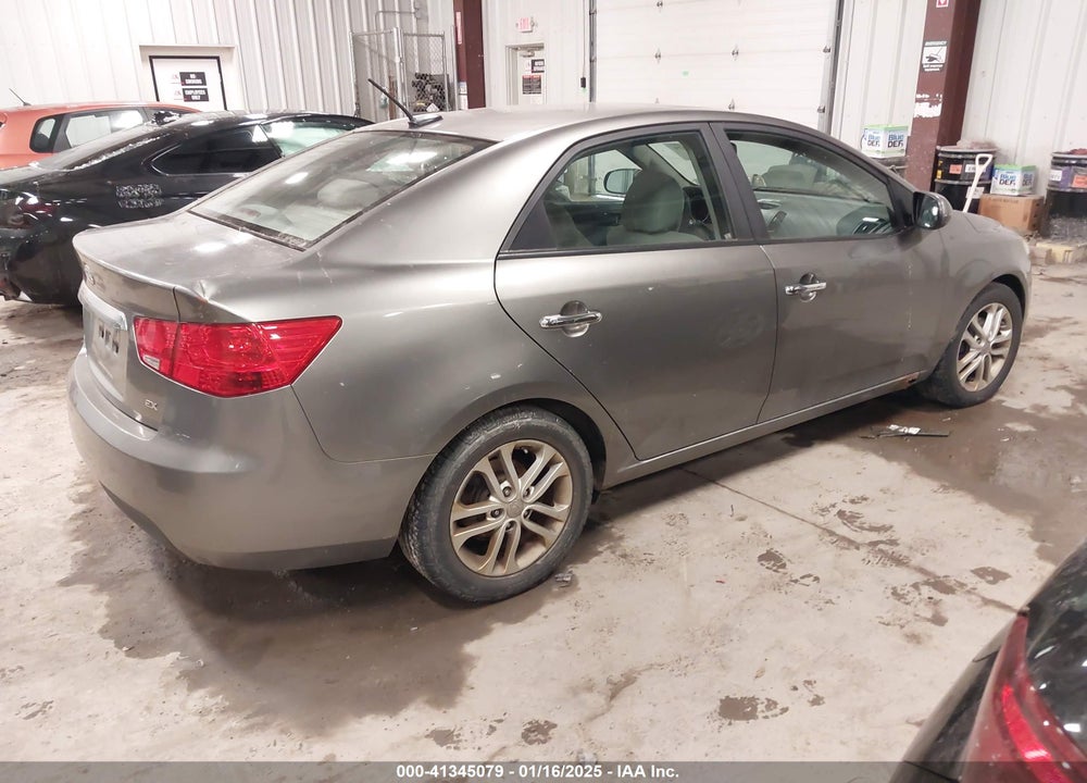 2012 KIA FORTE VIN: KNAFU4A21C5543173