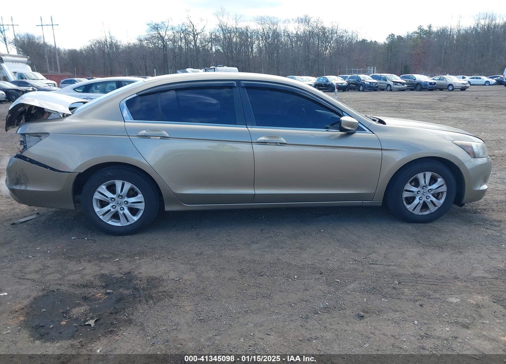 2010 HONDA ACCORD 2.4 LX-P VIN: 1HGCP2F45AA113695