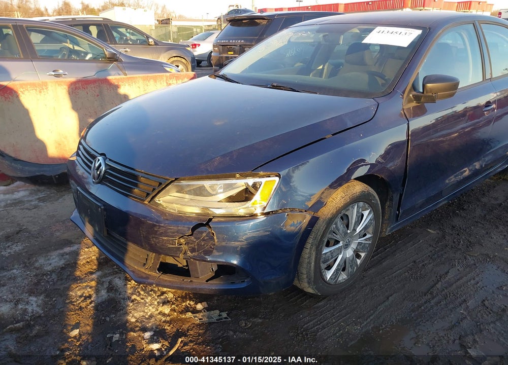 2011 VOLKSWAGEN JETTA 2.0L S VIN: 3VW1K7AJ9BM018962