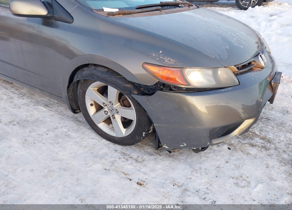 2008 HONDA CIVIC VIN: 2HGFG12808H515216