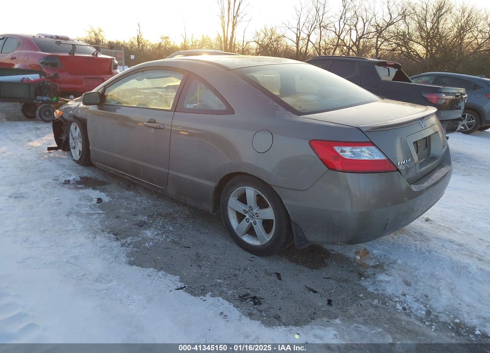 2008 HONDA CIVIC VIN: 2HGFG12808H515216