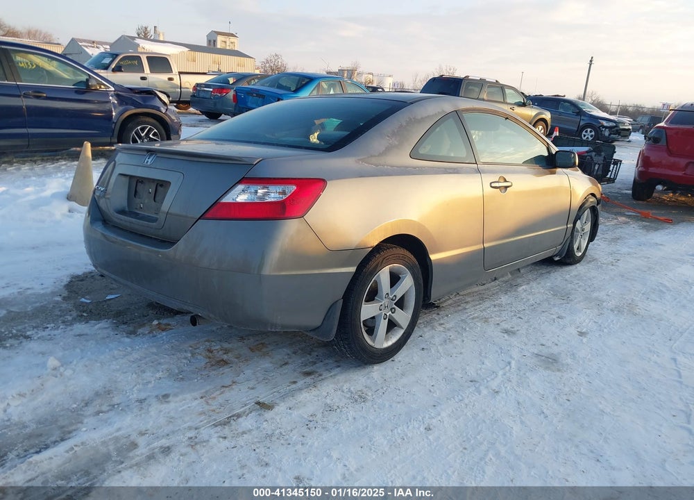 2008 HONDA CIVIC VIN: 2HGFG12808H515216