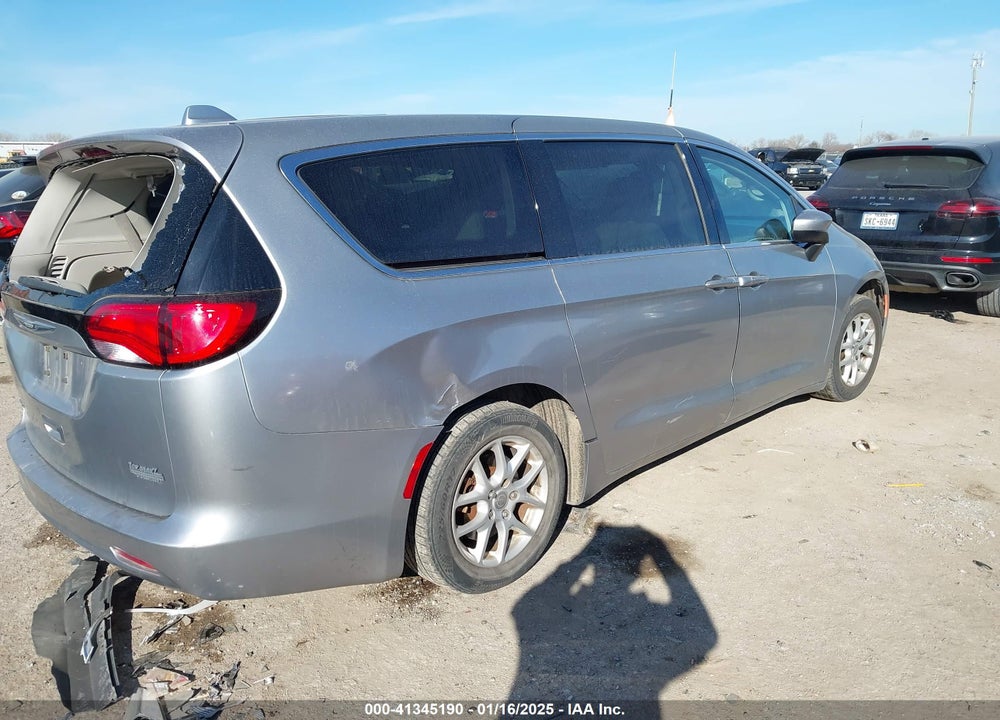 2017 CHRYSLER PACIFICA LX VIN: 2C4RC1CG0HR657671