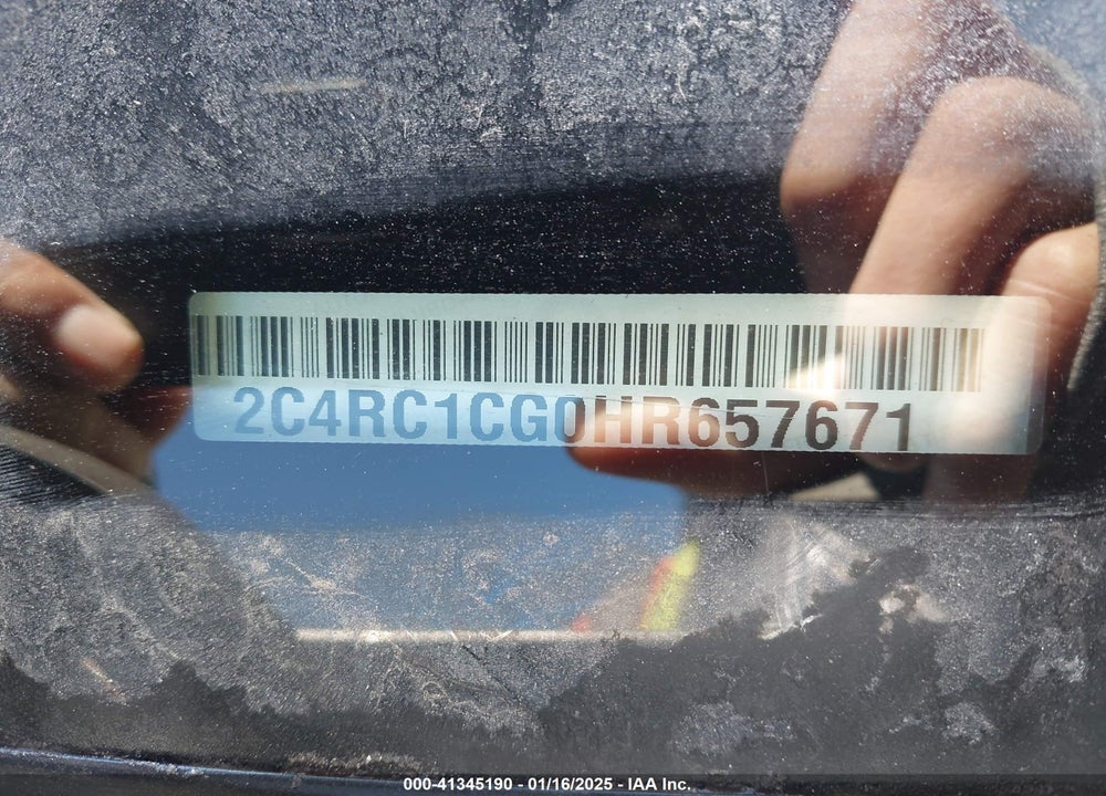 2017 CHRYSLER PACIFICA LX VIN: 2C4RC1CG0HR657671