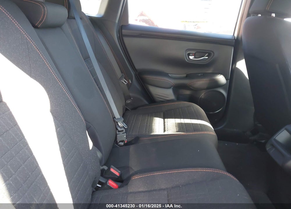 2024 HONDA HR-V 2WD SPORT/2WD SPORT W/O BSI VIN: 3CZRZ1H58RM739303