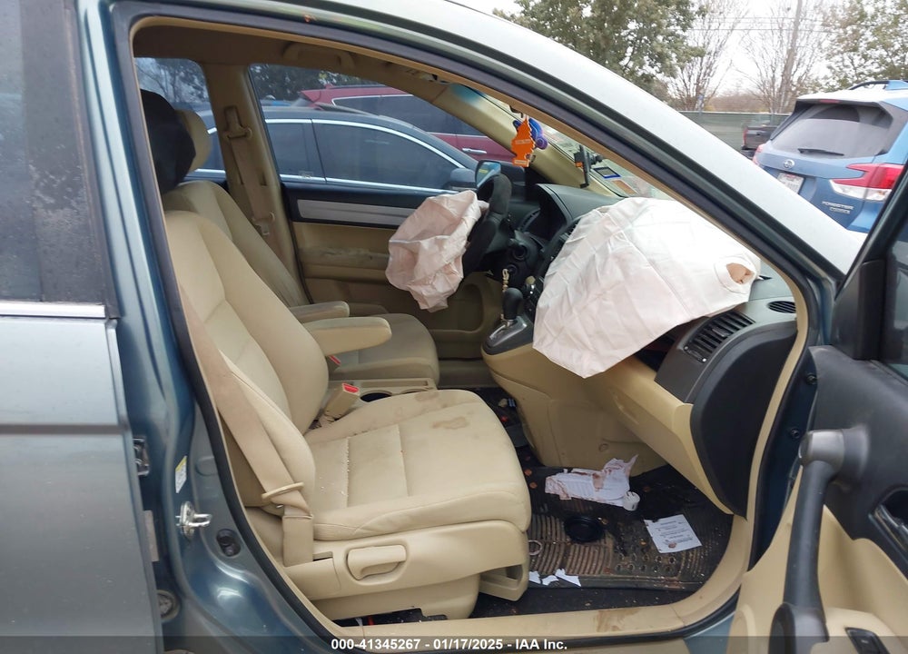 2011 HONDA CR-V LX VIN: 5J6RE4H32BL069847