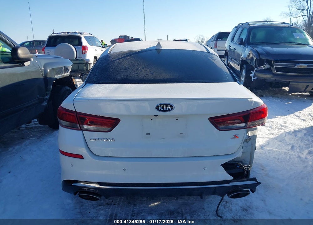 2019 KIA OPTIMA VIN: 5XXGT4L33KG354468