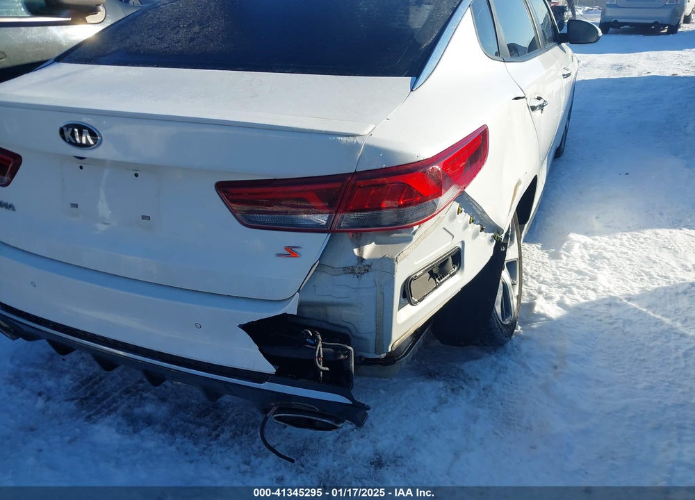 2019 KIA OPTIMA VIN: 5XXGT4L33KG354468
