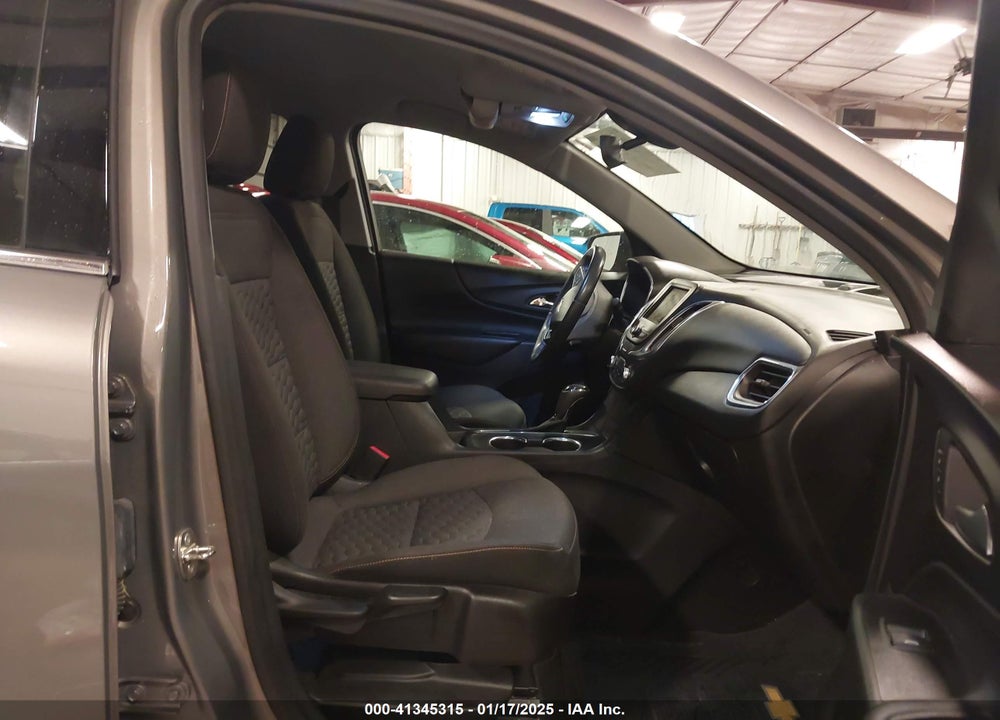 2019 CHEVROLET EQUINOX LT VIN: 3GNAXKEV4KS524724