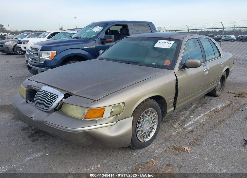 2002 MERCURY GRAND MARQUIS GS VIN: 2MEFM74W22X620731