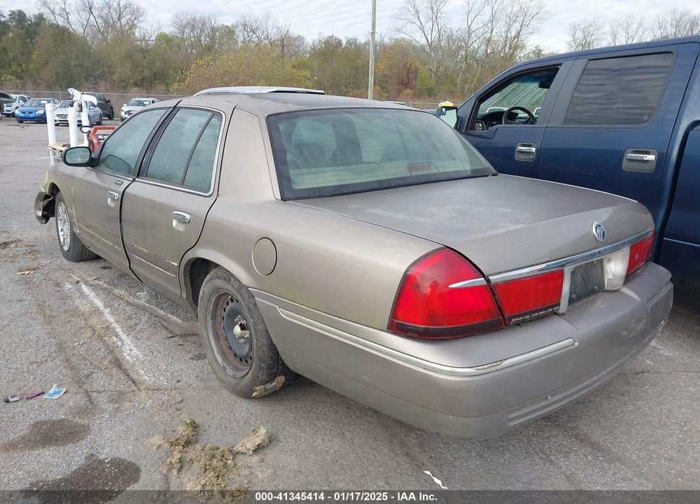 2002 MERCURY GRAND MARQUIS GS VIN: 2MEFM74W22X620731