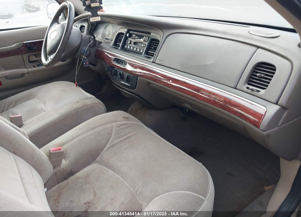 2002 MERCURY GRAND MARQUIS GS VIN: 2MEFM74W22X620731
