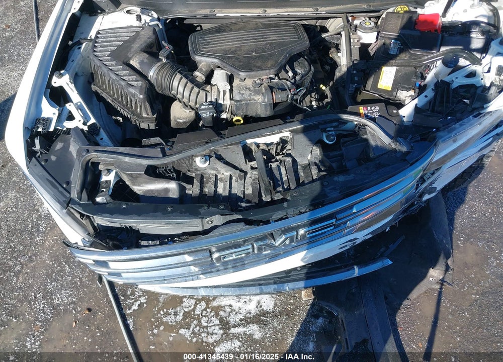 2022 GMC ACADIA AWD AT4 VIN: 1GKKNLLS8NZ125747