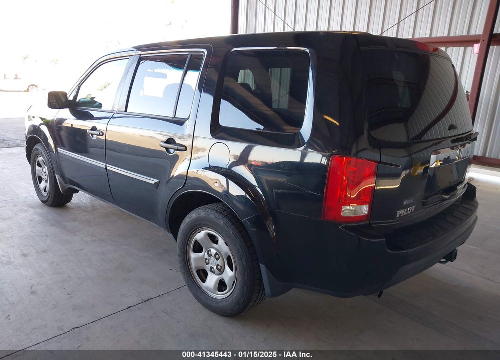2010 HONDA PILOT LX VIN: 5FNYF3H22AB010735