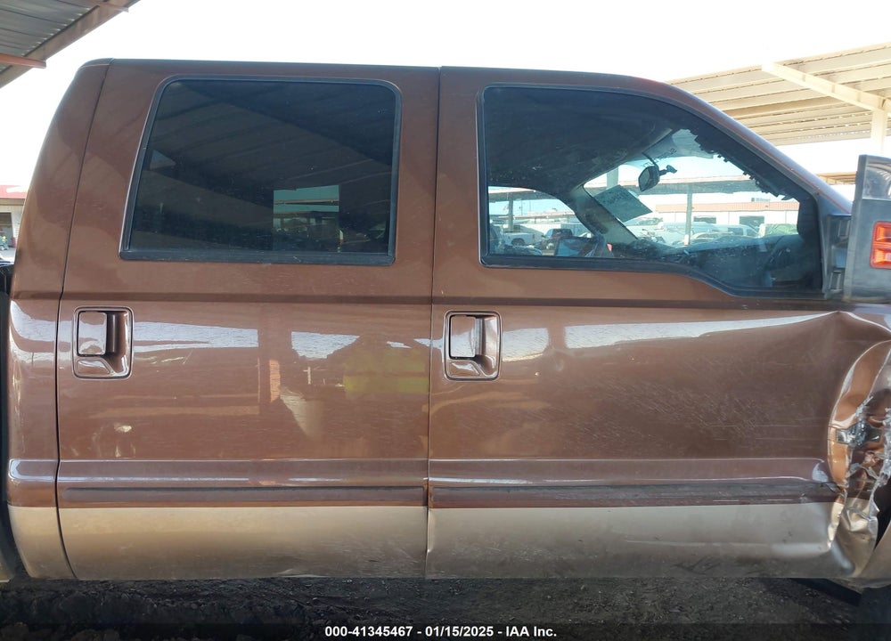 2011 FORD F-350 LARIAT VIN: 1FT8W3BT7BEB66032