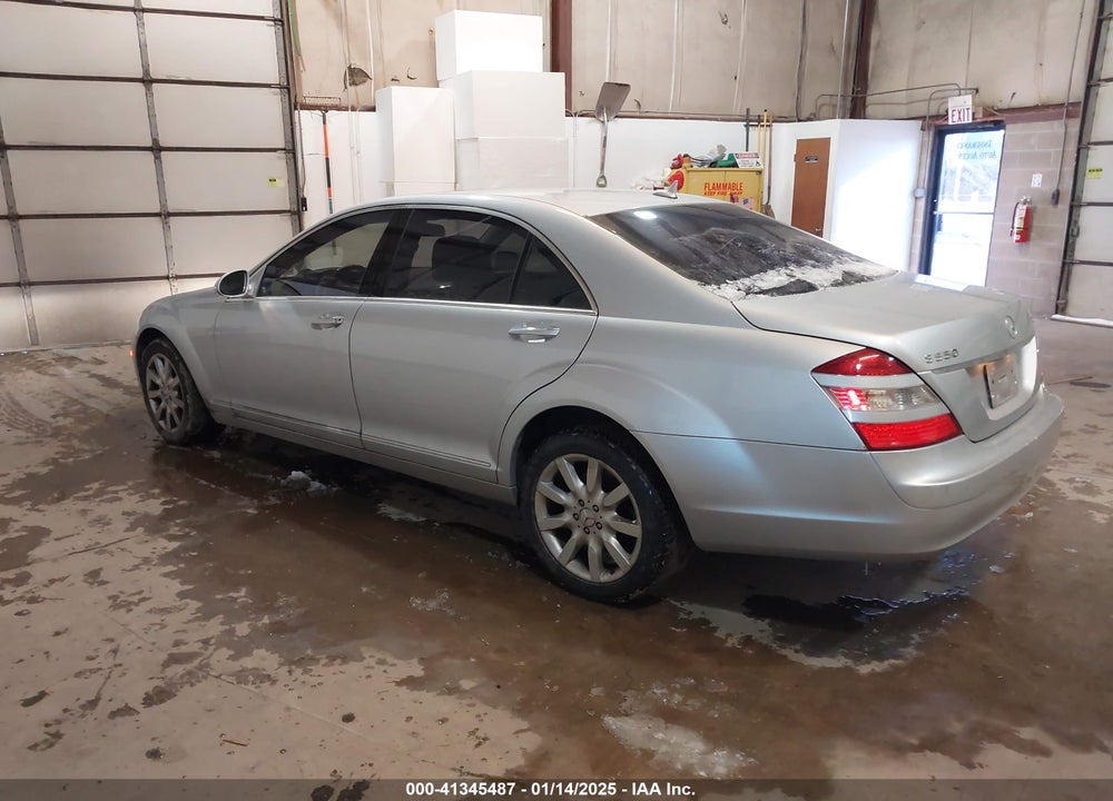 2007 MERCEDES-BENZ S 550 VIN: WDDNG86X87A134270