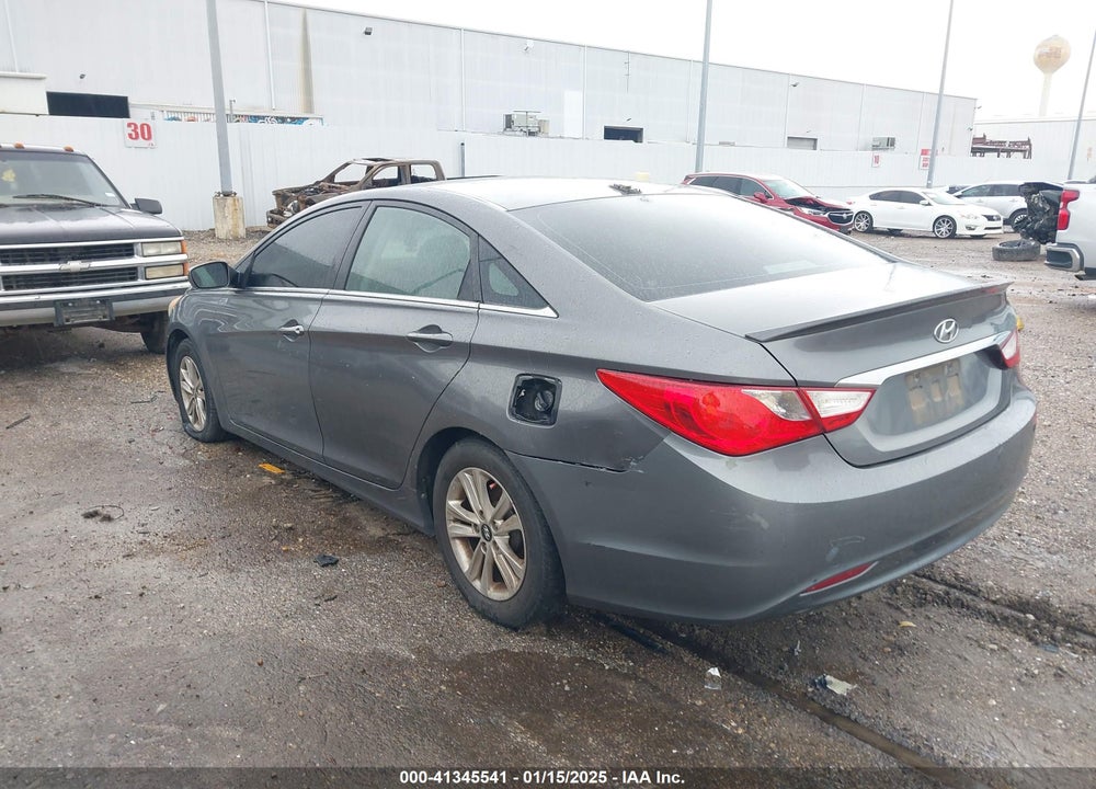 2013 HYUNDAI SONATA VIN: 5NPEB4AC7DH504683