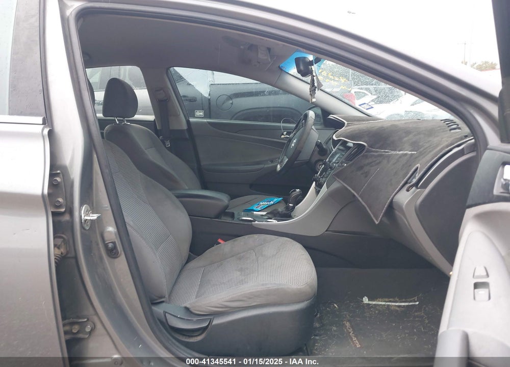 2013 HYUNDAI SONATA VIN: 5NPEB4AC7DH504683