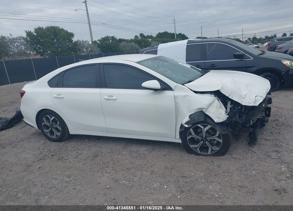 2020 KIA FORTE VIN: 3KPF24AD3LE243424
