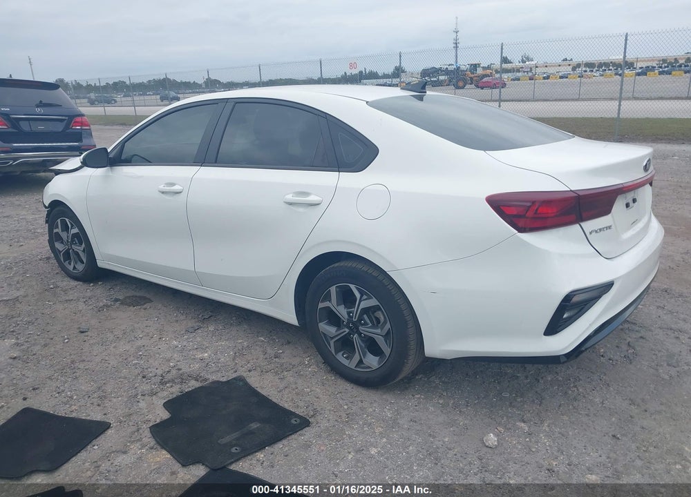 2020 KIA FORTE VIN: 3KPF24AD3LE243424