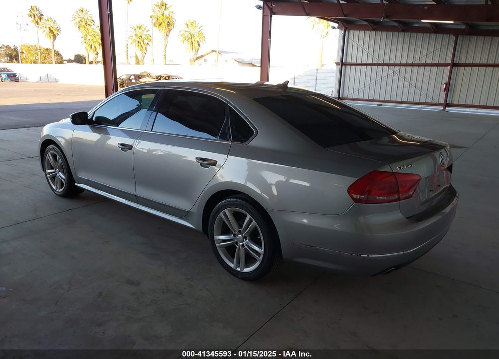 2013 VOLKSWAGEN PASSAT 2.0L TDI SEL PREMIUM VIN: 1VWCN7A30DC014188