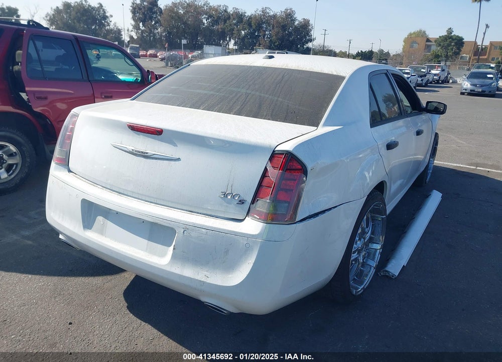 2014 CHRYSLER 300 VIN: 2C3CCABG0EH235784