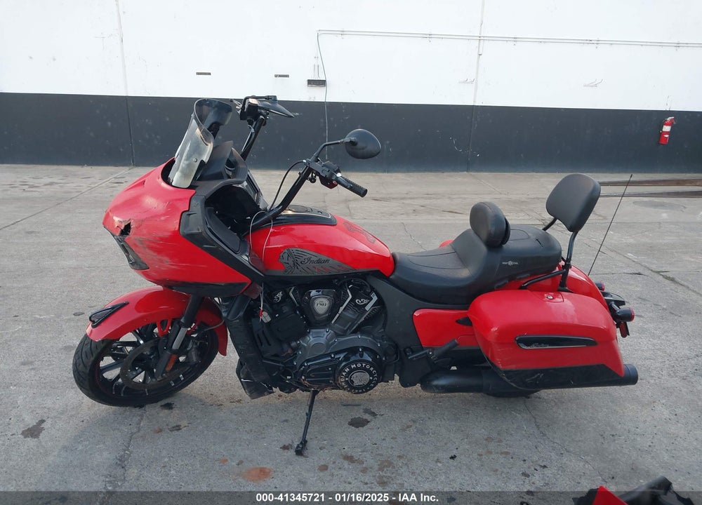 2023 INDIAN MOTORCYCLE CO. CHALLENGER DARK HORSE VIN: 56KLCCRR7P3415827