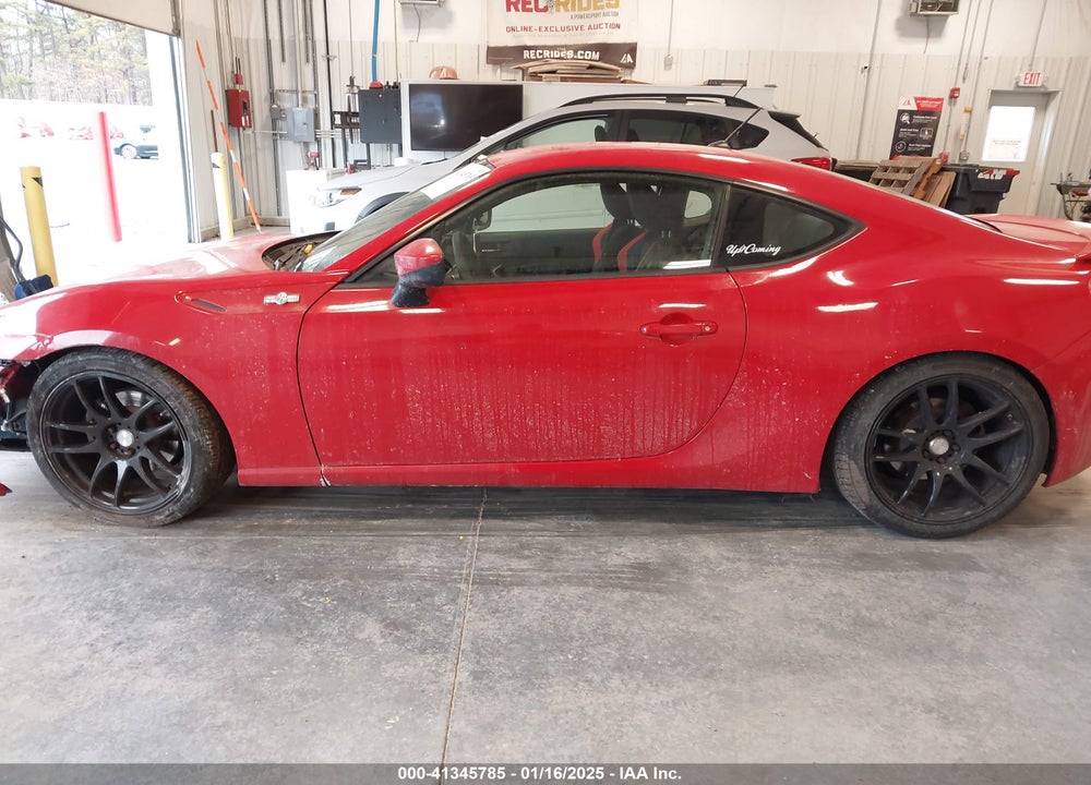 2013 SCION FR-S VIN: JF1ZNAA1XD2725000