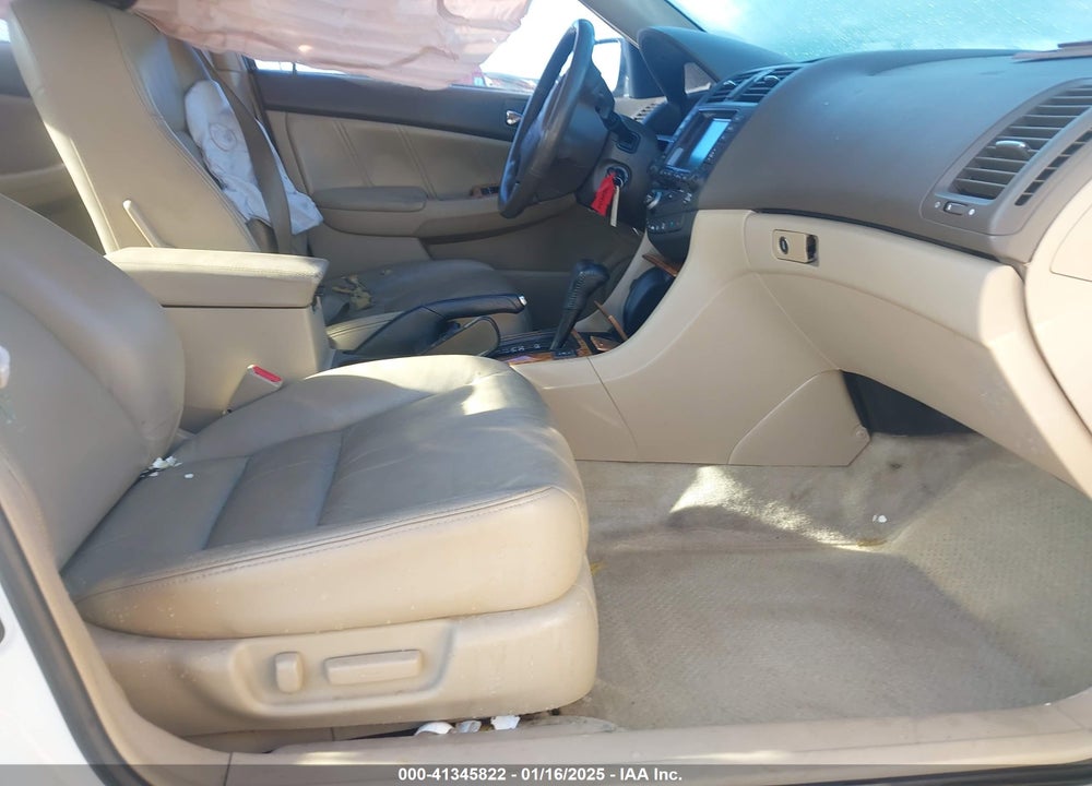 2005 HONDA ACCORD 3.0 EX VIN: 1HGCM66875A057994